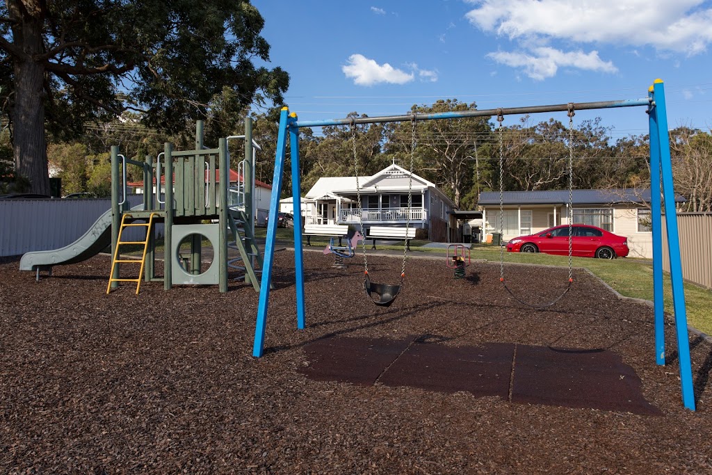 Butler Cresent Playground | 6A Butler Cres, Warners Bay NSW 2282, Australia | Phone: (02) 4921 0333