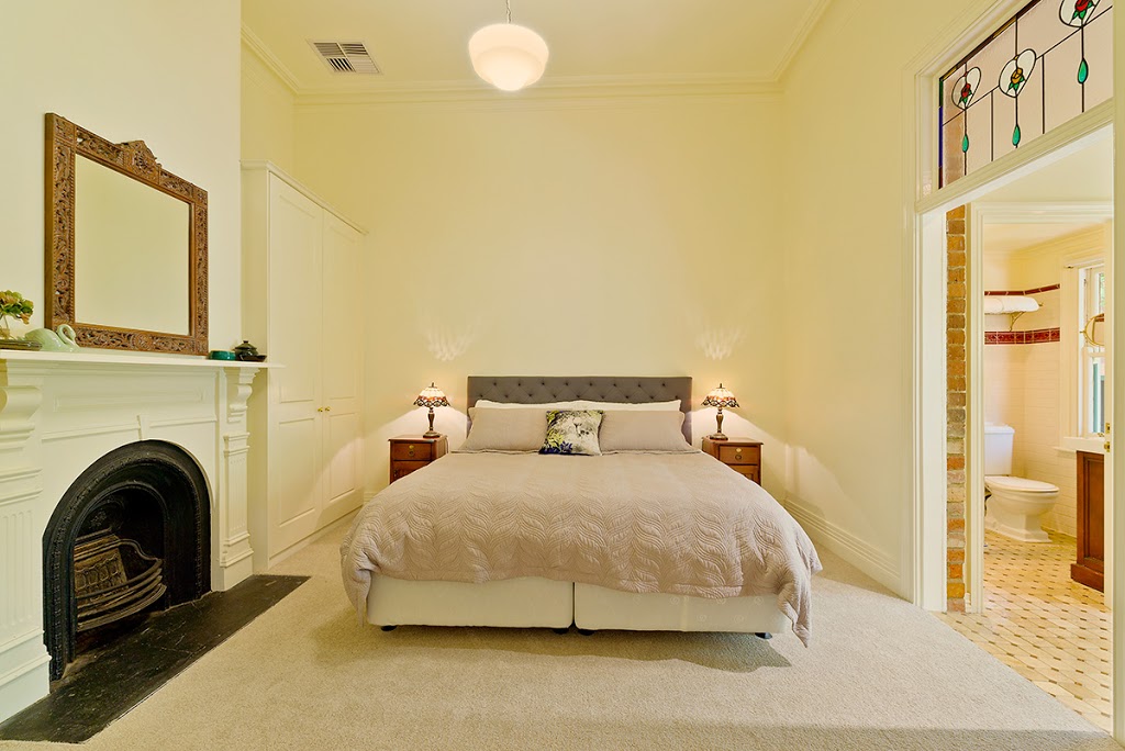 Corvah House | lodging | 10 Johnstone St, Castlemaine VIC 3450, Australia | 0427721196 OR +61 427 721 196