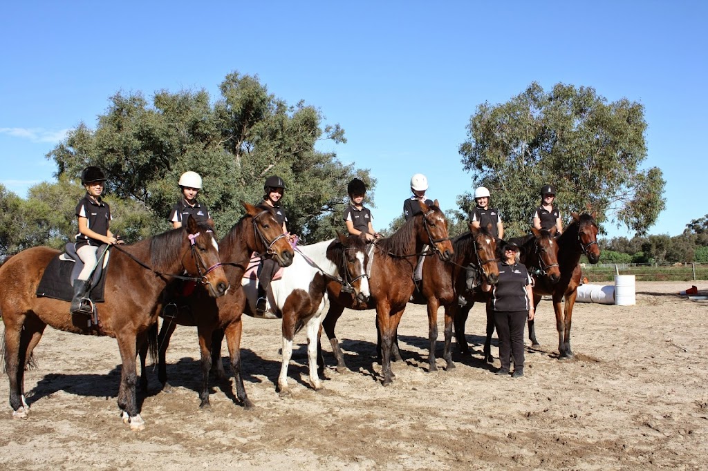 Foxdale Riding School | 100 Doghill Rd, Baldivis WA 6171, Australia | Phone: 0408 918 048