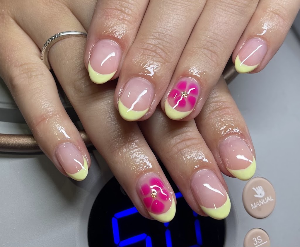 Hue nails | 33 Dean St, Tocumwal NSW 2714, Australia | Phone: 0459 990 700