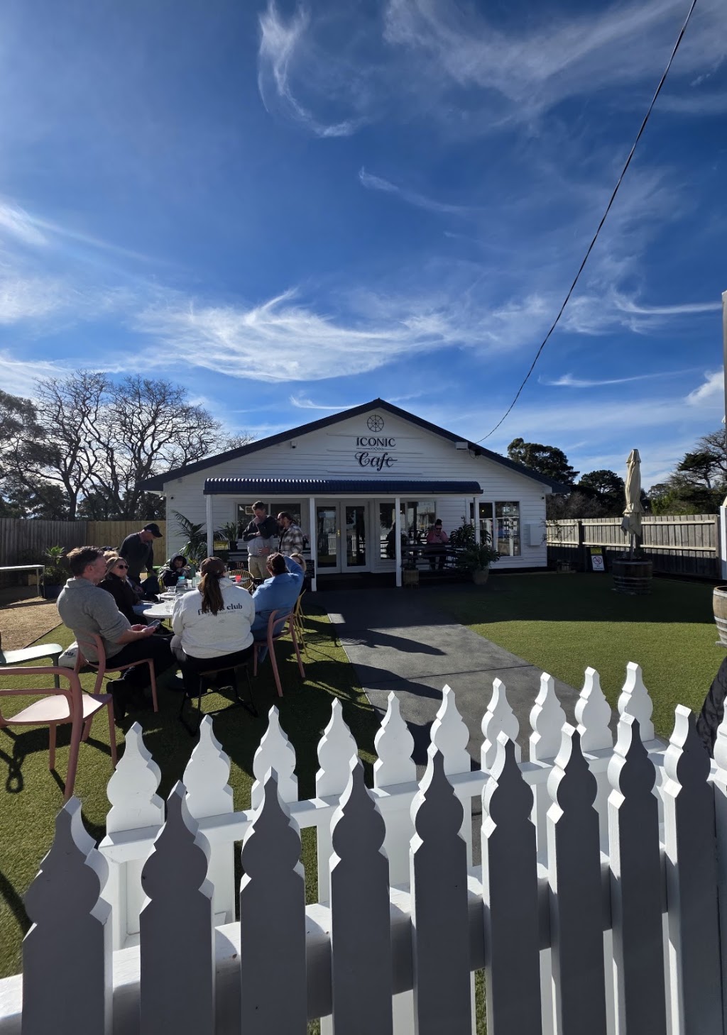 Iconic Cafe | 115-117 S Gippsland Hwy, Tooradin VIC 3980, Australia | Phone: (03) 5993 5960
