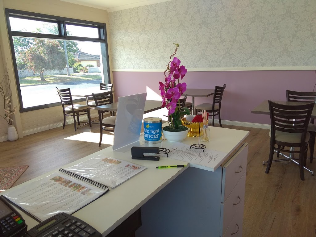 Tiny Thai Takeaway | 86 Moroney St, Bairnsdale VIC 3875, Australia | Phone: (03) 9070 7243