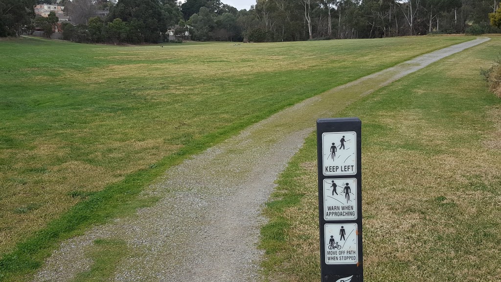 Tram Road Reserve | park | Eastern Freeway, State Route 47, M3, Doncaster VIC 3108, Australia
