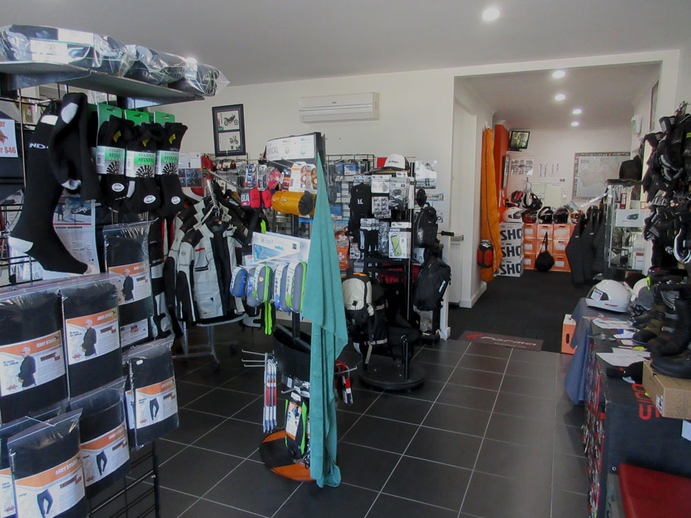 Andy Strapz | 1/95 Brunel Rd, Seaford VIC 3198, Australia | Phone: (03) 9786 3445