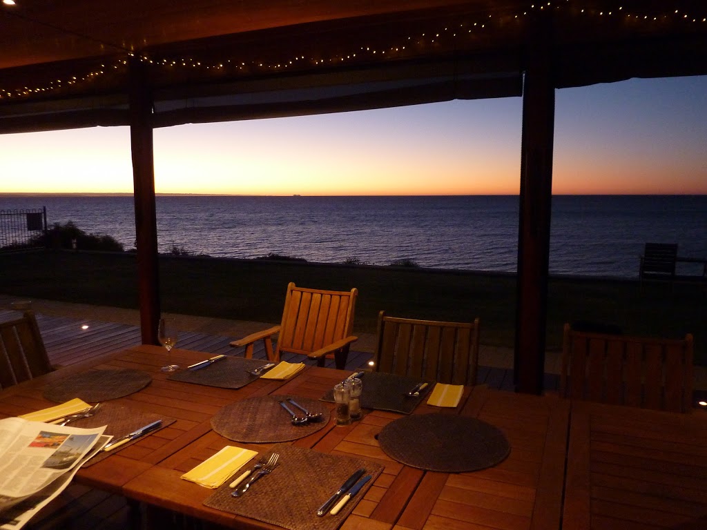 Ocean Blue Bed and Breakfast | lodging | 15 Ocean Blue Loop, Peppermint Grove Beach WA 6271, Australia | 0897273151 OR +61 8 9727 3151