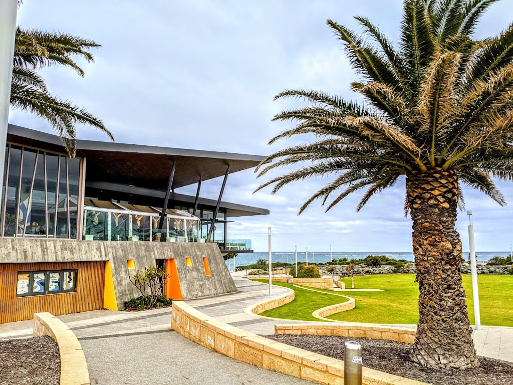 The Beach House | bar | 100 Aurora Esplanade, Jindalee WA 6036, Australia | 0460824824 OR +61 460 824 824