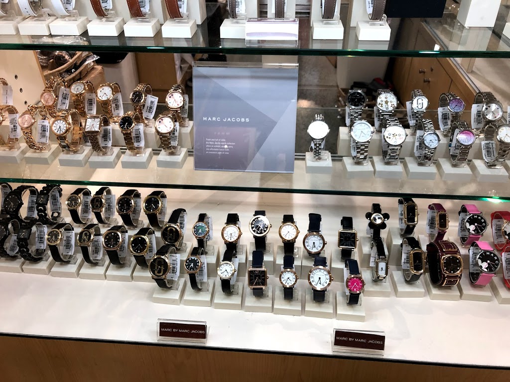 Fossil Outlet Store - Jewelry store | LOT 1, T28/1 Airport Dr, Eagle Farm QLD 4007, Australia