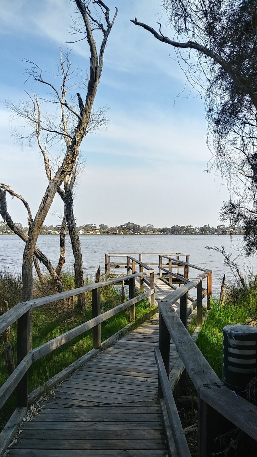 Andrew Thompson Park River Viewing Jetty | Waterford Ave, Waterford WA 6152, Australia