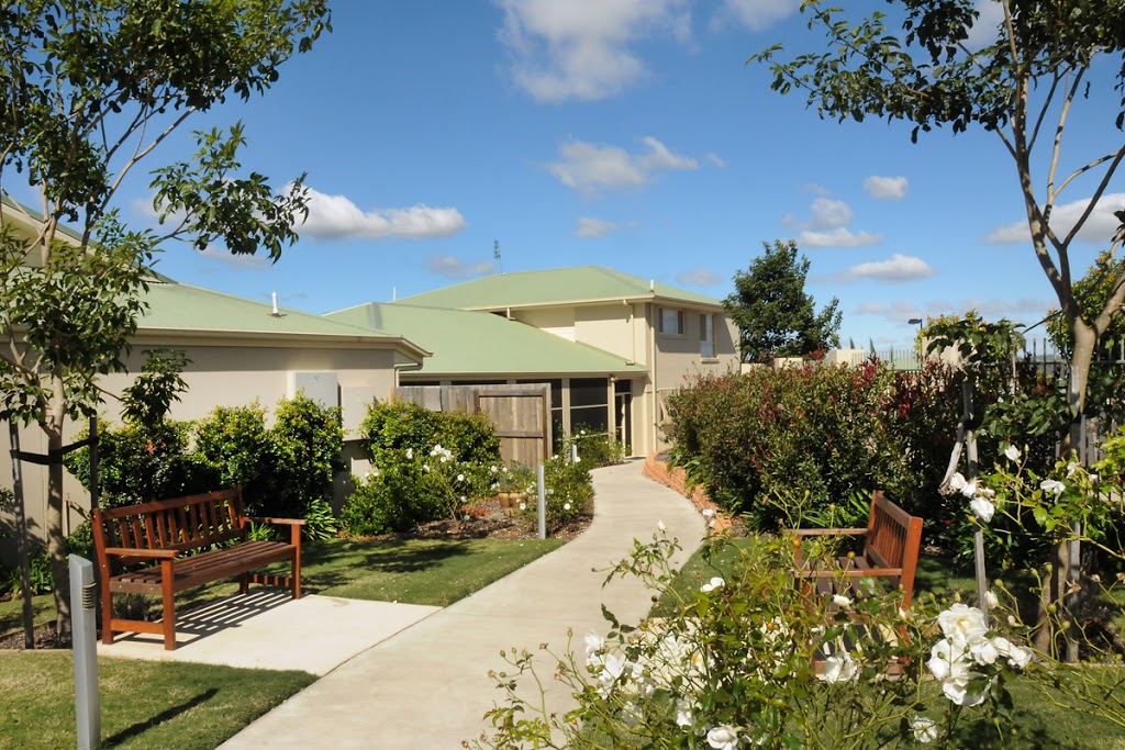 Glenvale Villas Aged Care | 182-184 Hursley Rd, Toowoomba City QLD 4350, Australia | Phone: 1300 765 051
