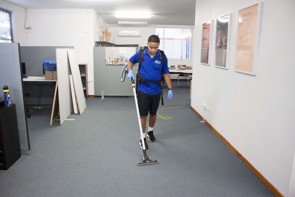 Zoom Office Cleaning | 2835 Old Cleveland Rd, Chandler QLD 4155, Australia | Phone: (07) 3390 1663