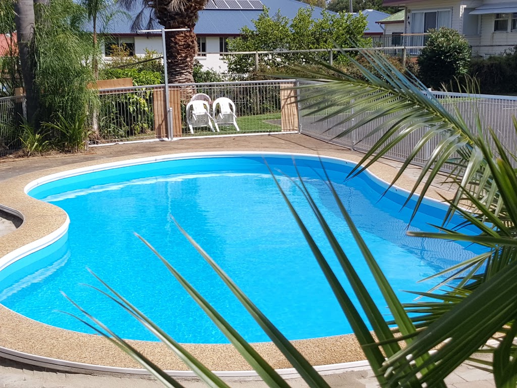 Mollymook Ocean View Motel | 8/12 Princes Hwy, Mollymook NSW 2539, Australia | Phone: (02) 4455 1283