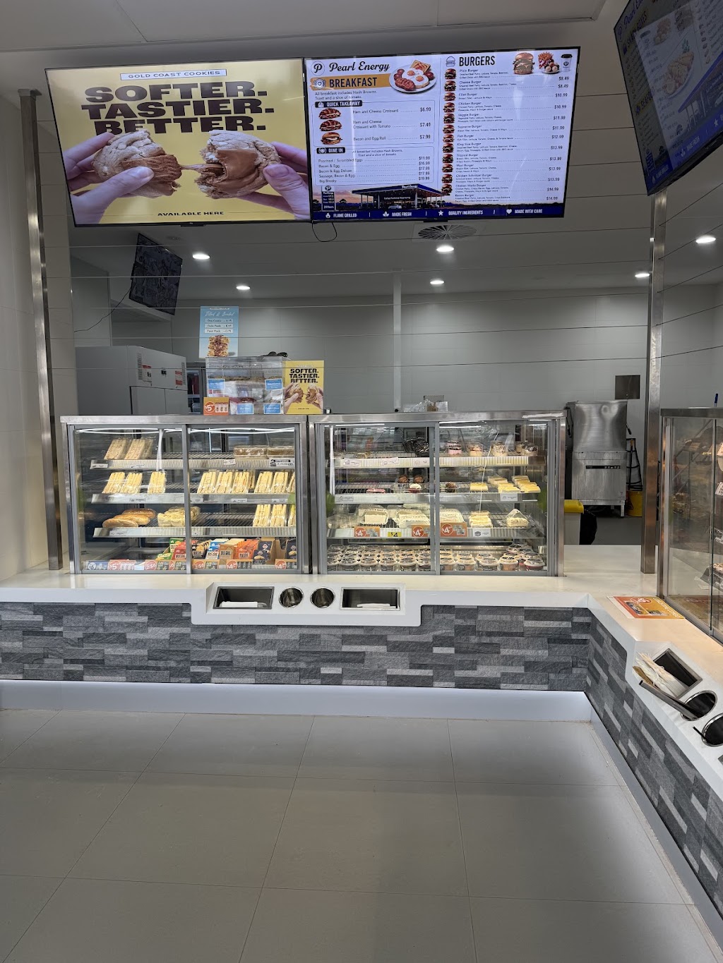 Mobil Truckstop | 56-58 Marshall St, Cobar NSW 2835, Australia | Phone: (02) 4072 2261