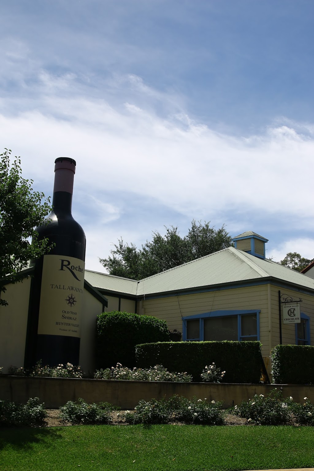 The Big Wine Bottle | 447 Broke Rd, Pokolbin NSW 2320, Australia