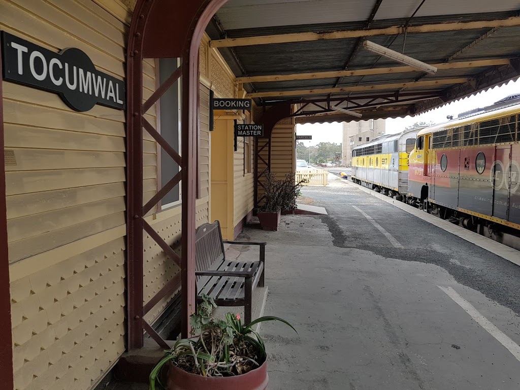Tocumwal Railway Station |  | 47 Tuppal Rd, Tocumwal NSW 2714, Australia | 0269690554 OR +61 2 6969 0554
