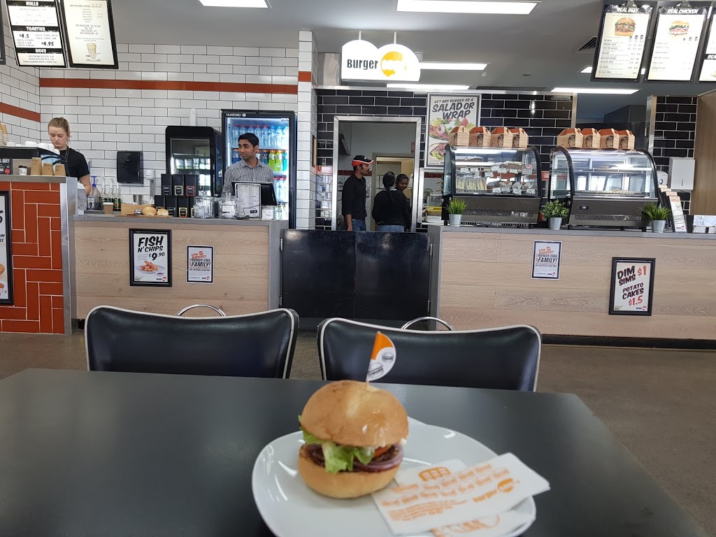 Burger Edge, Ballan | restaurant | 6498 Western Fwy, Ballan VIC 3342, Australia | 0353681951 OR +61 3 5368 1951