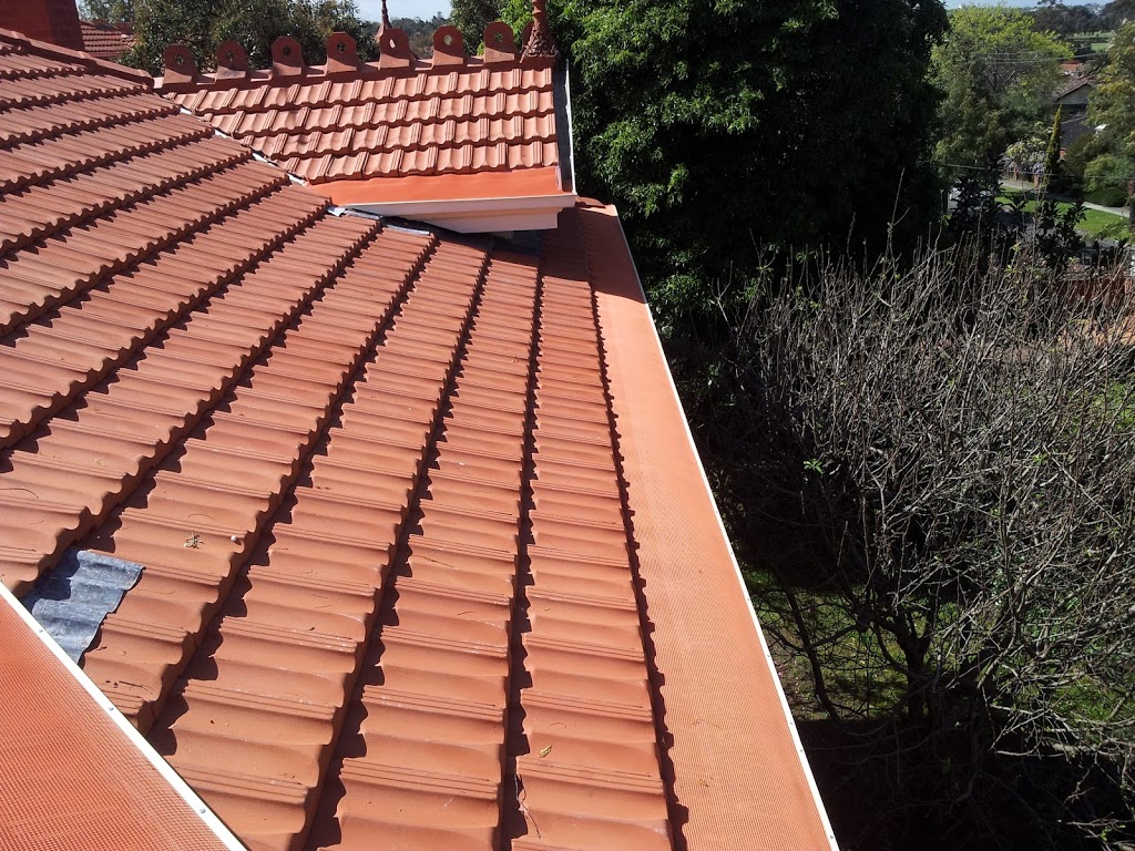 Four Seasons Gutter Protection | roofing contractor | 25 Longshore St, Torquay VIC 3228, Australia | 0432125813 OR +61 432 125 813