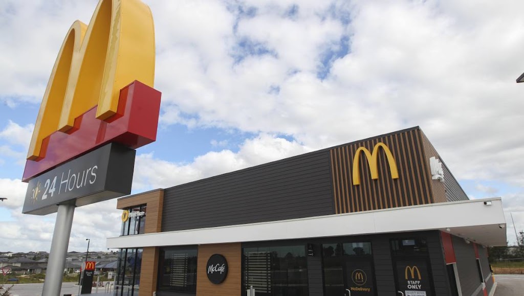 McDonald’s Oran Park | 450 The Northern Rd, Oran Park NSW 2570, Australia | Phone: (02) 4648 6700
