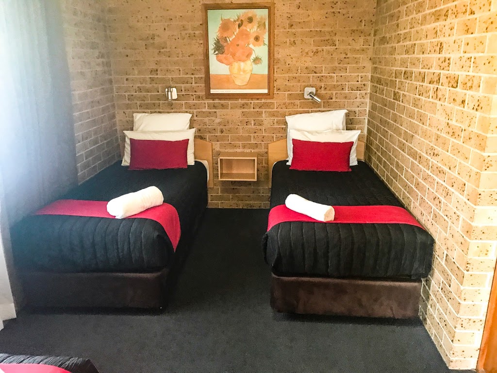 Colonial Motel Richmond | lodging | 161 March St, Richmond NSW 2753, Australia | 0245781166 OR +61 2 4578 1166