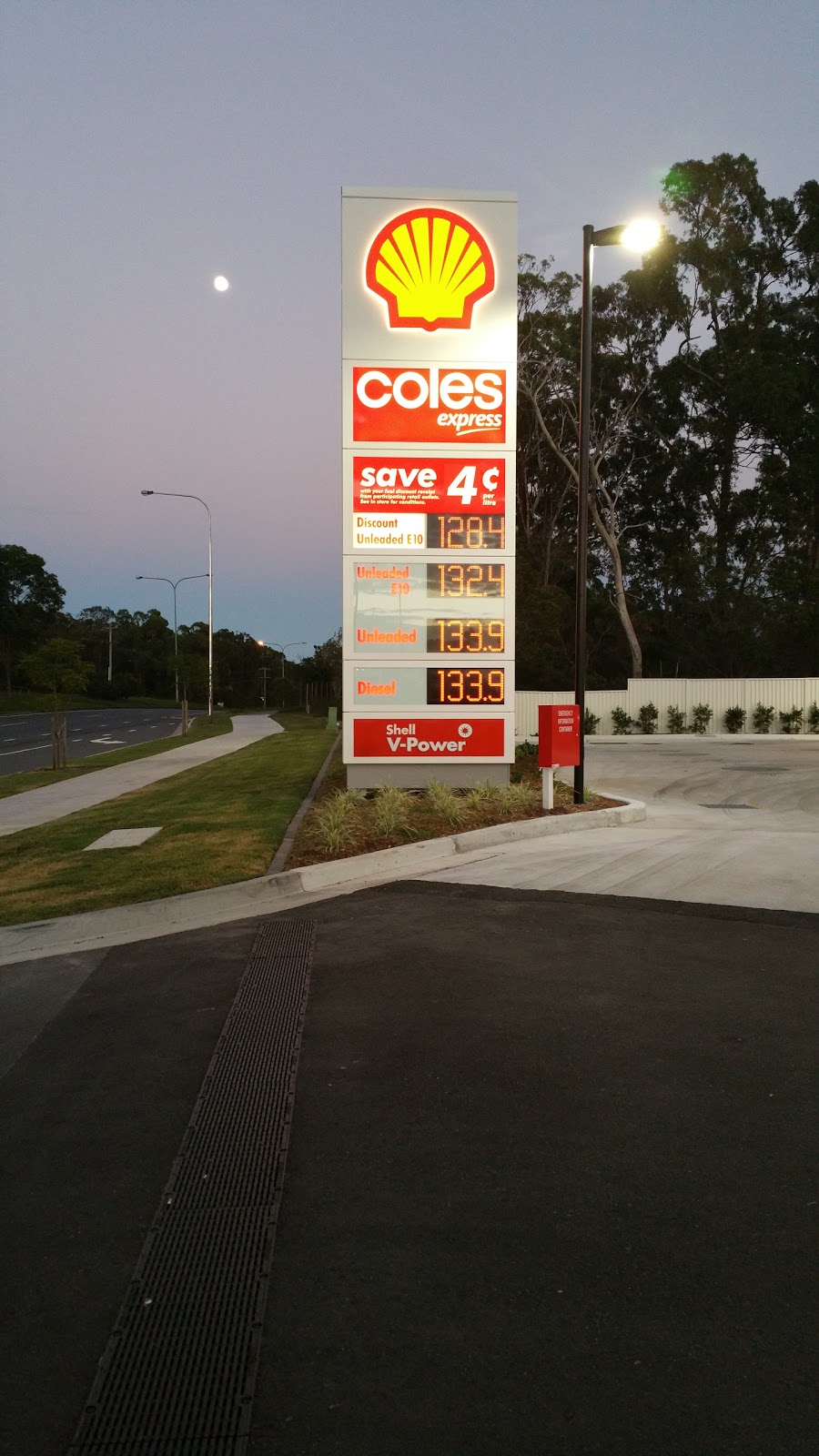 Coles Express | 233 Foxwell Rd, Coomera QLD 4209, Australia | Phone: (07) 5573 5801