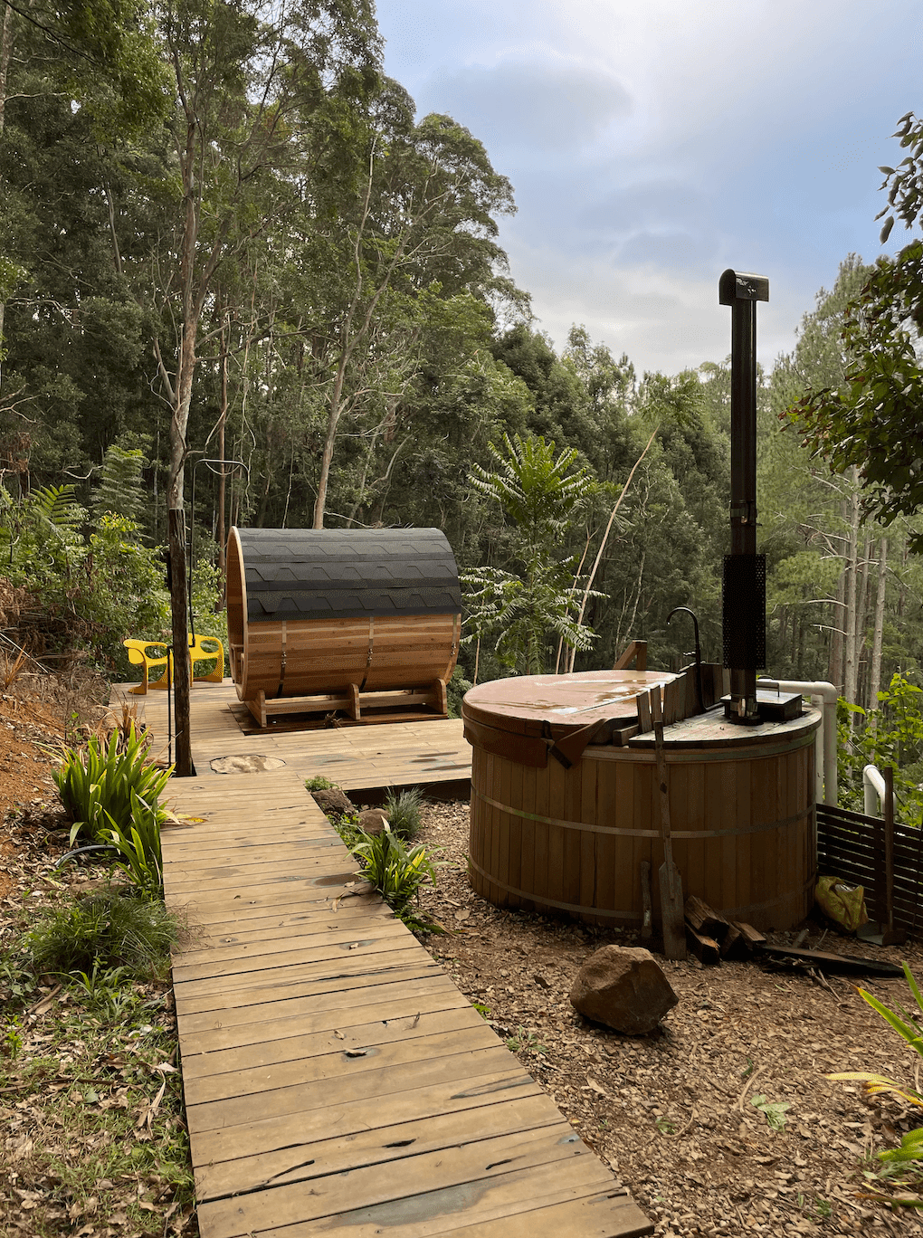 Koru Sabi Lodge | 184 Ophir Glen Rd, Upper Burringbar NSW 2483, Australia | Phone: 0404 042 793