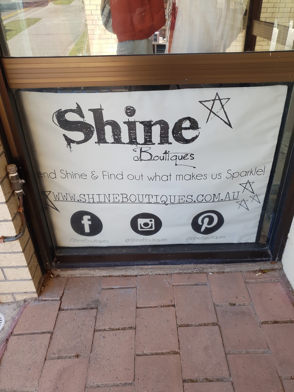 Shine Boutiques | Cnr Seaview Terrace &, Bryce St, Moffat Beach QLD 4551, Australia | Phone: (07) 5491 9007