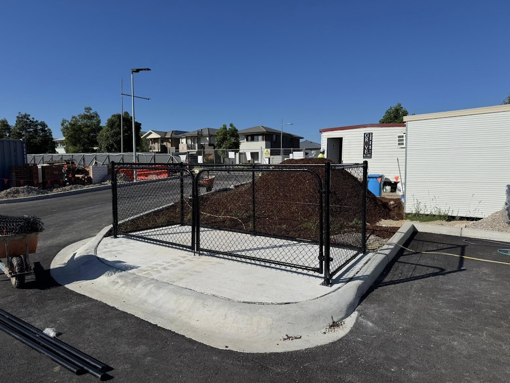 Iron Shield Fencing | 4 Bertha St, Hill Top NSW 2575, Australia | Phone: 0420 654 522