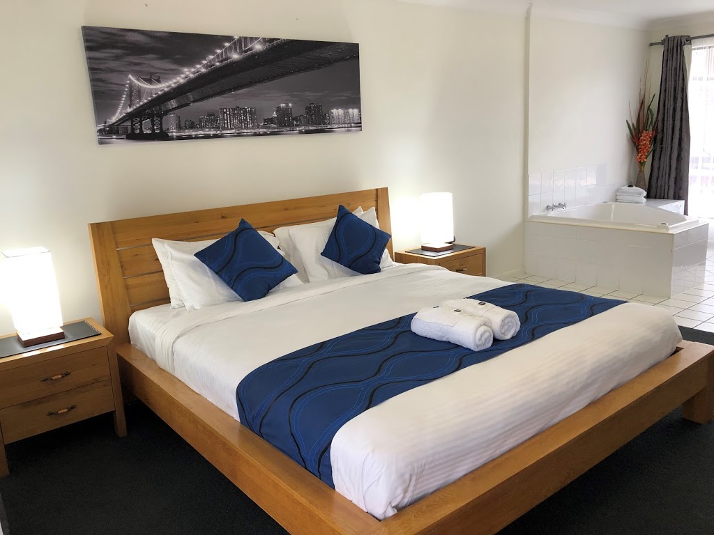 Logan City Motor Inn | lodging | 126 Springlands Dr, Slacks Creek QLD 4127, Australia | 0732097925 OR +61 7 3209 7925