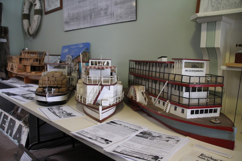 Riverboat Rods Model Paddle Steamer Display | 29 Darling St, Wentworth NSW 2648, Australia | Phone: 0429 370 239