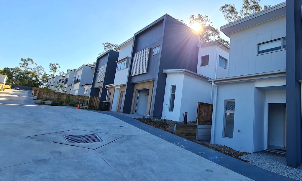 Doctor brush painters | 13 Bellthorpe Cres, Waterford QLD 4133, Australia | Phone: 0414 501 082