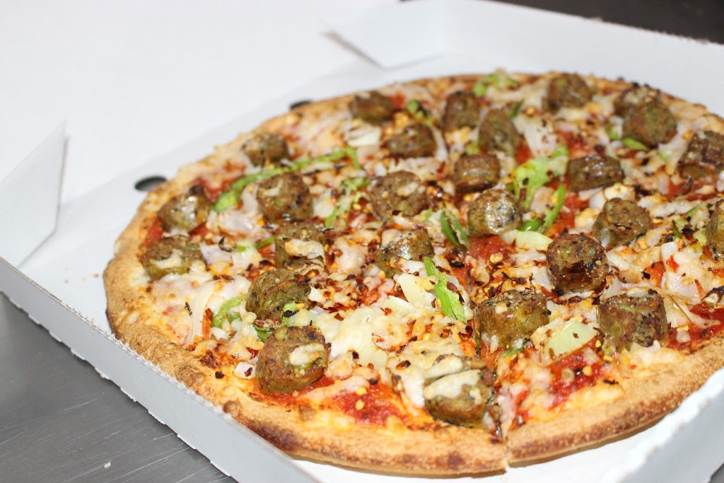 8 Slices Pizza | meal takeaway | 299 Napier St, Strathmore VIC 3041, Australia | 0393799999 OR +61 3 9379 9999