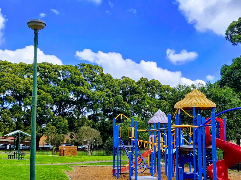 Edgbaston Reserve | park | 42 Edgbaston Rd, Beverly Hills NSW 2209, Australia
