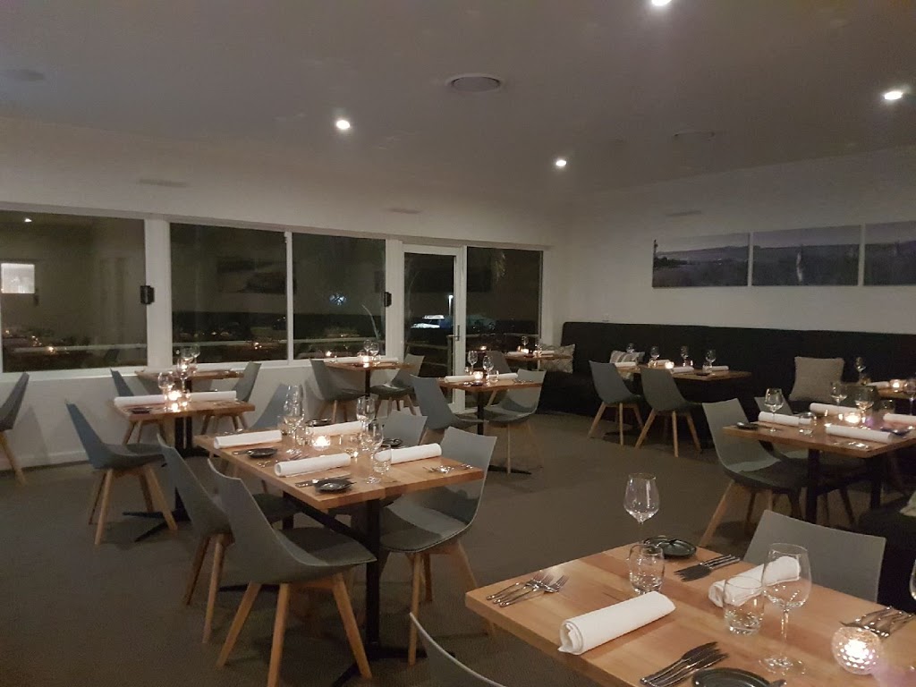 The Sandbar | restaurant | 60-64 Beach Rd, Batemans Bay NSW 2536, Australia | 0418411940 OR +61 418 411 940