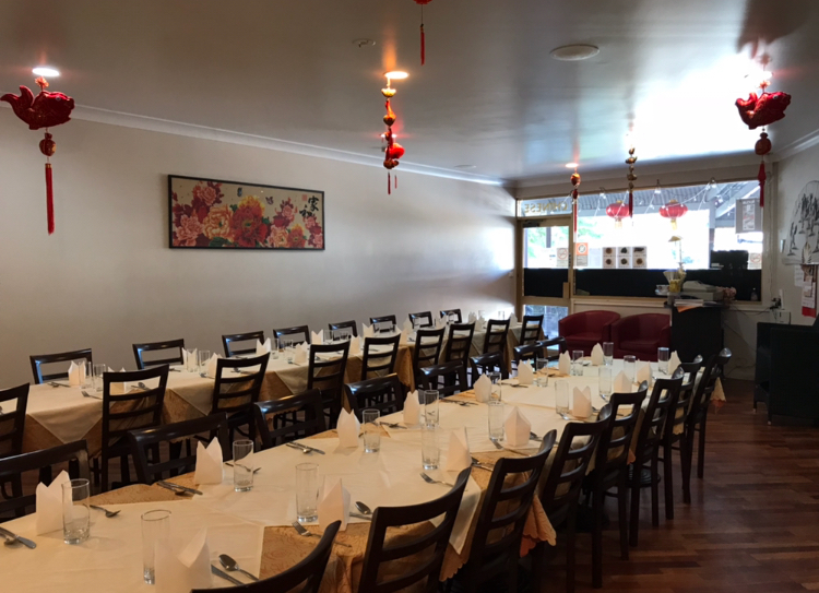 Shuai Hu Chinese Restaurant | restaurant | 4/10 Queen Elizabeth Dr, Armidale NSW 2350, Australia | 0257130032 OR +61 2 5713 0032