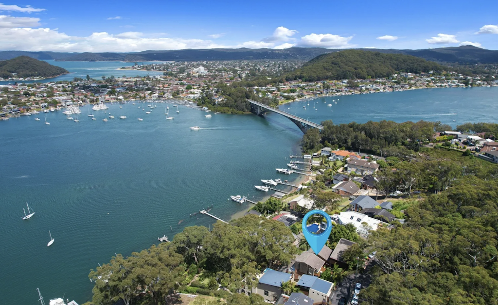 Coast Holidays | 1 Pearl Parade, Pearl Beach NSW 2256, Australia | Phone: (02) 7257 8368