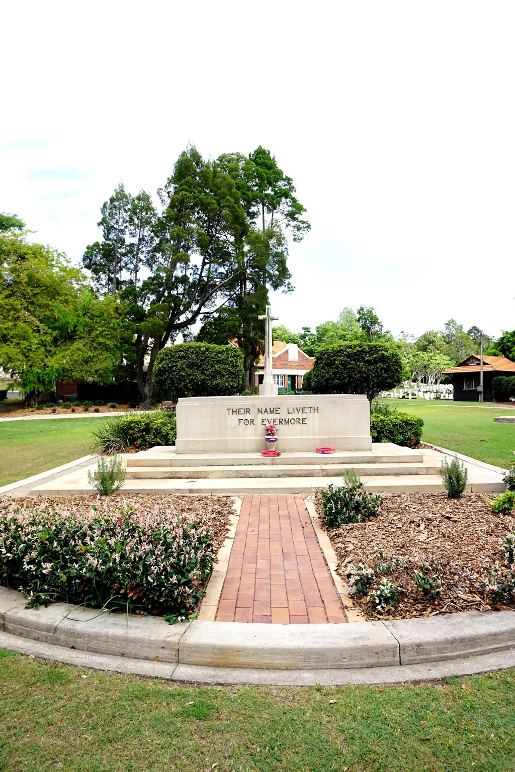 Toowong Cemetery | cemetery | Frederick St, Toowong QLD 4066, Australia | 0734038888 OR +61 7 3403 8888