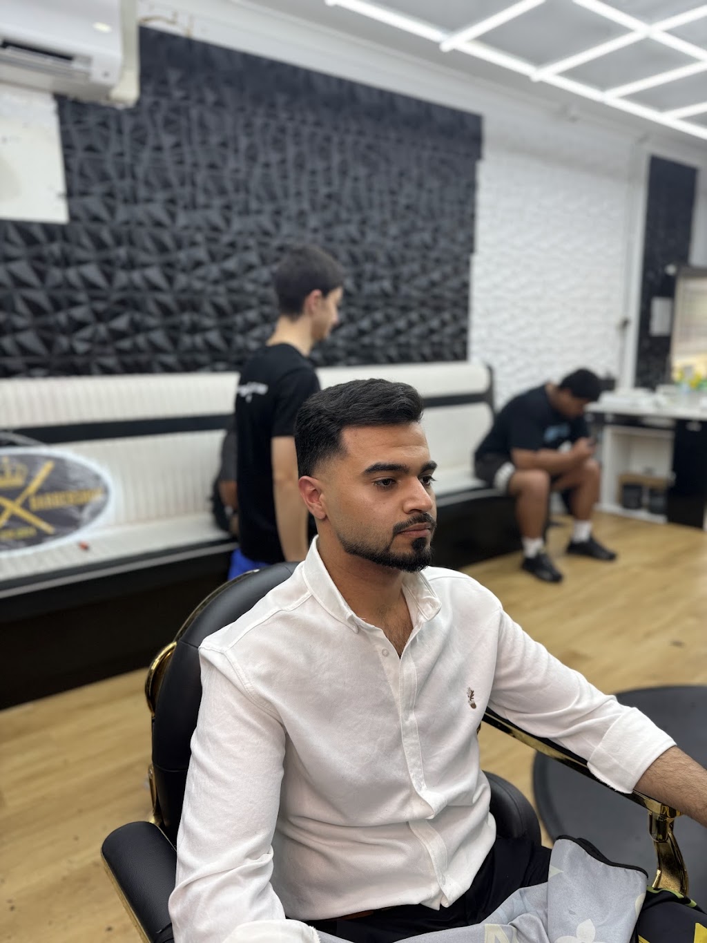 Money cuts barber shop | 183 Kruger Parade, Redbank Plains QLD 4301, Australia | Phone: 0470 429 324