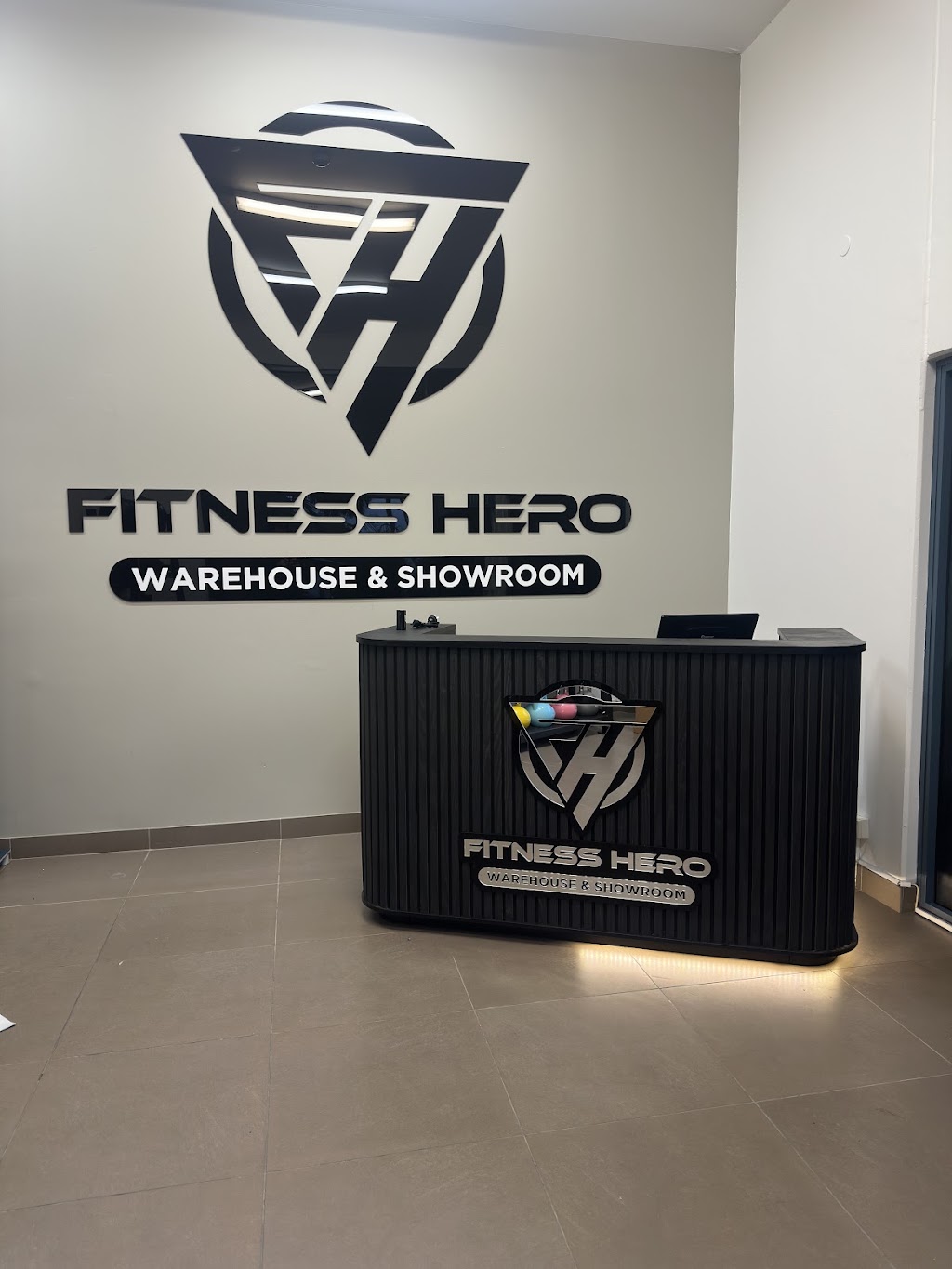 Fitness Hero Warehouse | Villawood | Access Via Birmingham Avenue ONLY, 22 Birmingham Ave, Villawood NSW 2163, Australia | Phone: (02) 8021 7958