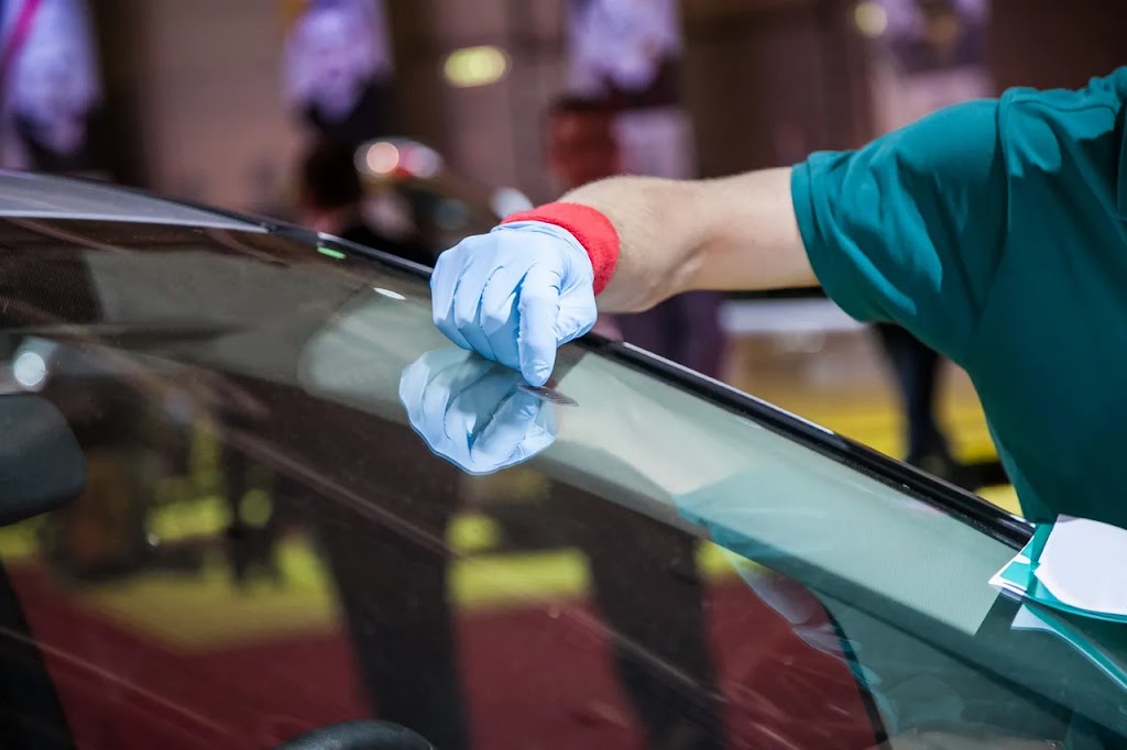 SouthEast Auto Glass | Unit 1/6A Boileau St, Keysborough VIC 3173, Australia | Phone: 0458 812 597