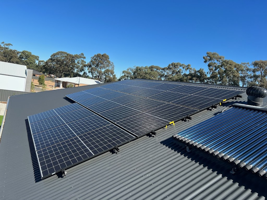 Solar By REC | 52-54 Vains St, Golden Gully VIC 3555, Australia | Phone: 0448 412 400