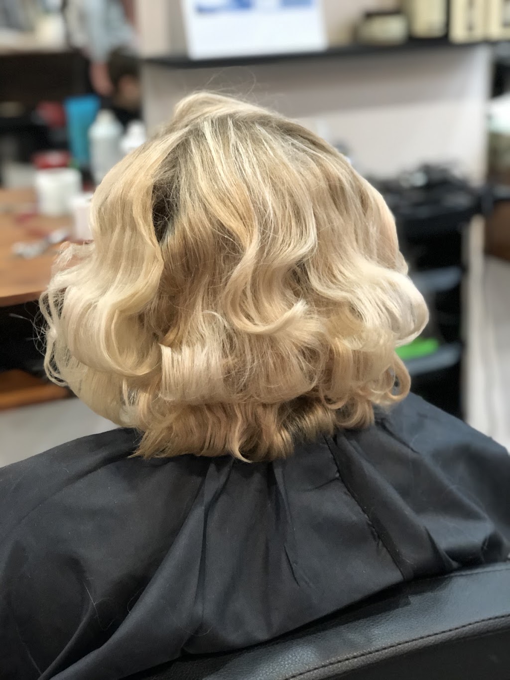 Barber Clips and Cuts | Waverley Gardens Shopping Centre, Shop 32/271 Police Rd, Mulgrave VIC 3170, Australia | Phone: 0424 560 883