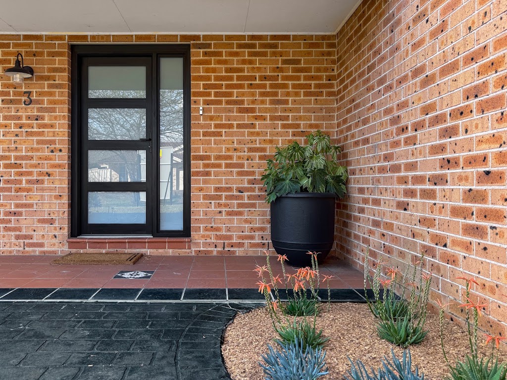 Nuview Windows & Doors | 15 Saggart Field Rd, Minto NSW 2566, Australia | Phone: (02) 9824 9997
