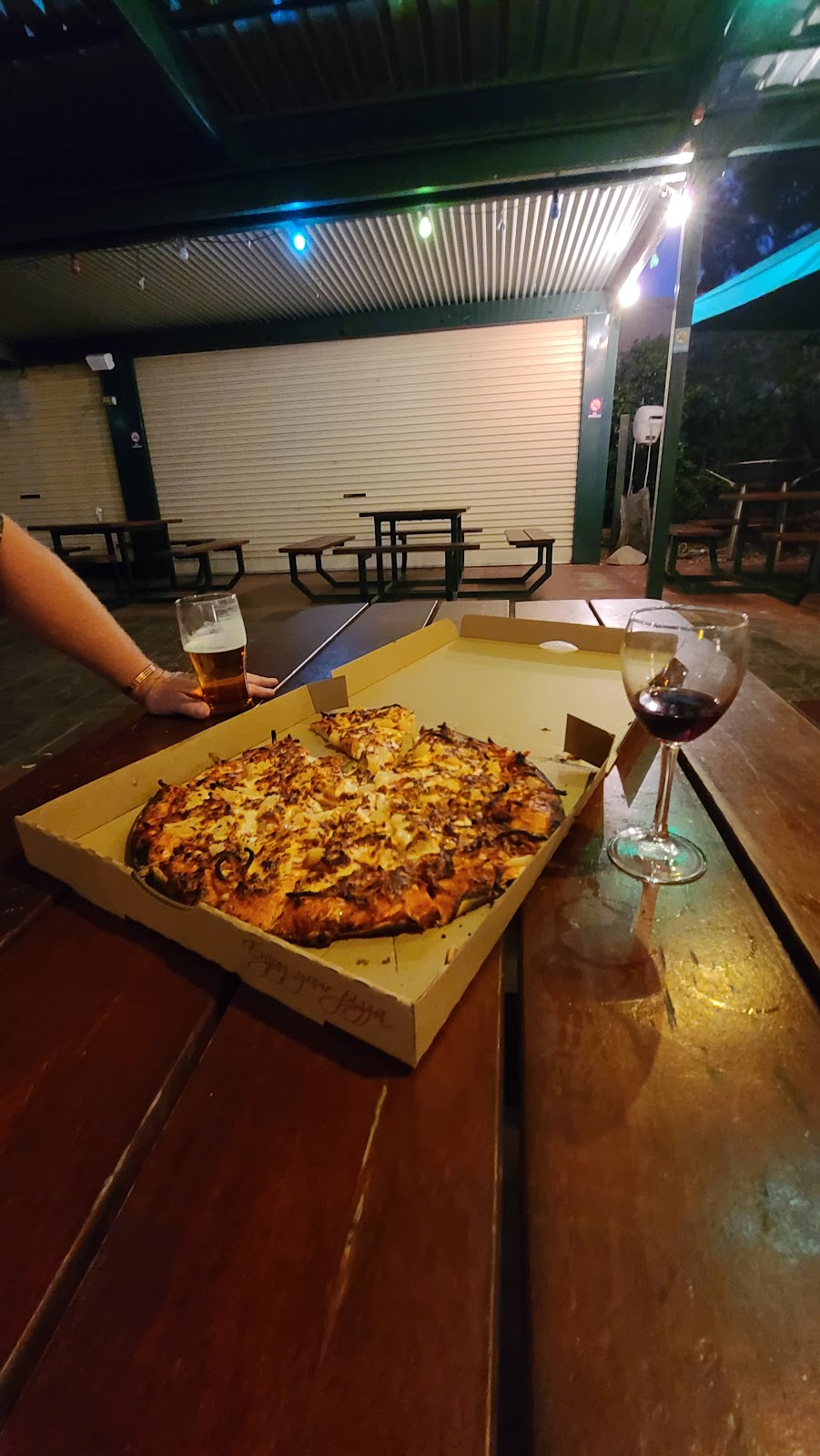 Norseman Hotel - Bottlemart Express | 90 Roberts St, Norseman WA 6443, Australia | Phone: (08) 9039 1023