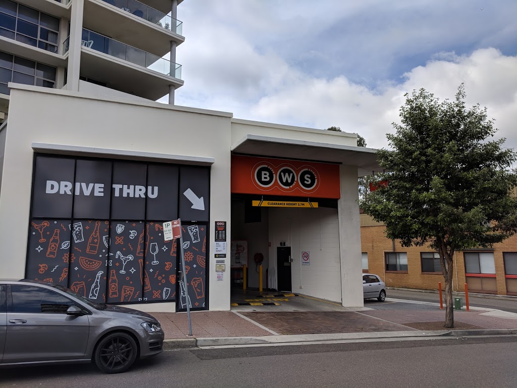 BWS Sutherland Drive | store | Gray St & Eton lane, Sutherland NSW 2232, Australia | 0285397314 OR +61 2 8539 7314