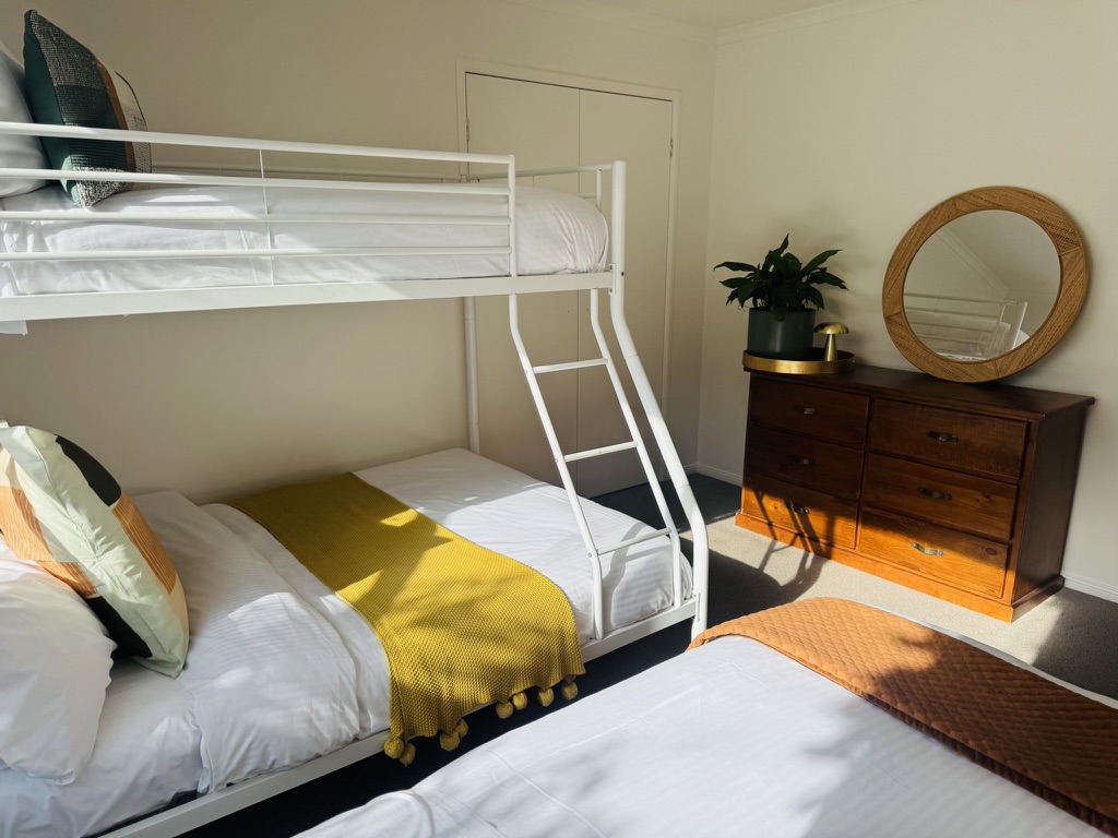 Apollo Space | 15 Holzer Dr, Apollo Bay VIC 3233, Australia | Phone: 0458 170 207