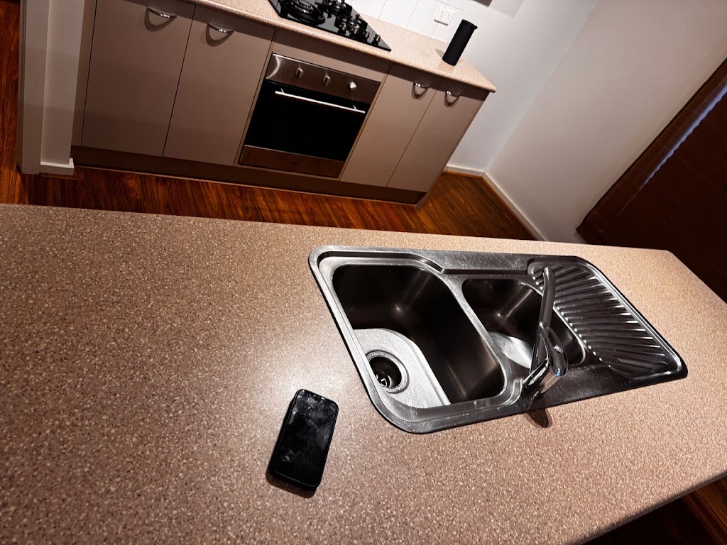 PRIME CLEAN GEELONG PTY LTD | 19 Lubec St, Lara VIC 3212, Australia | Phone: 0432 522 725