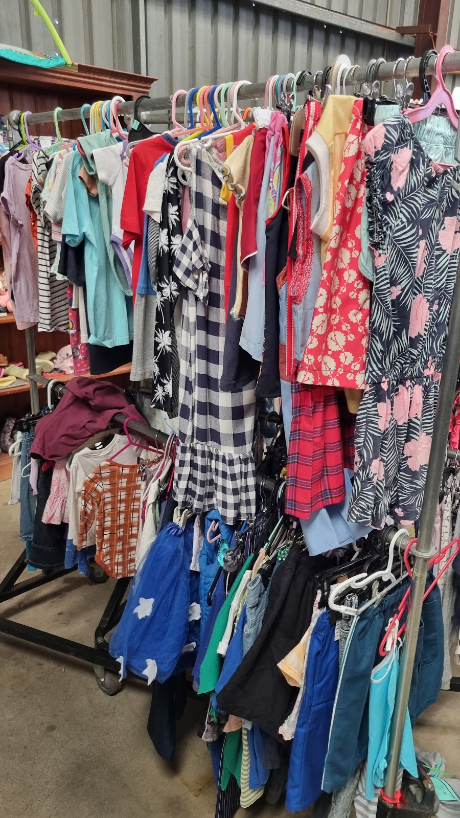 Tonys Community Op Shop | 232 North St, Rockville QLD 4350, Australia | Phone: (07) 4602 0888