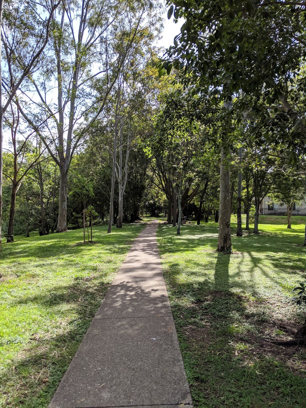 Kalinga Park | park | 31 Kalinga St, Clayfield QLD 4011, Australia | 0734038888 OR +61 7 3403 8888