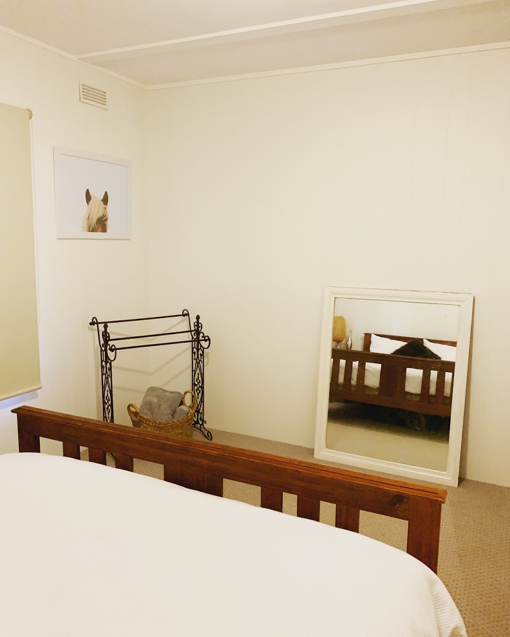 Wanganella Cottage | lodging | 10 Lang St, Wanganella NSW 2710, Australia | 0421038044 OR +61 421 038 044