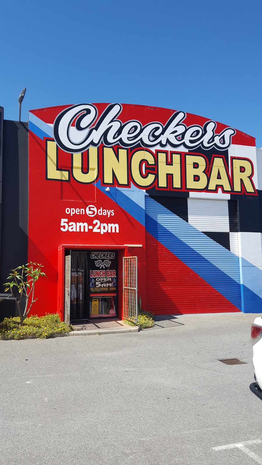 Checkers Lunch Bar | restaurant | 2 Smeaton Way, Rockingham WA 6168, Australia | 0895287838 OR +61 8 9528 7838