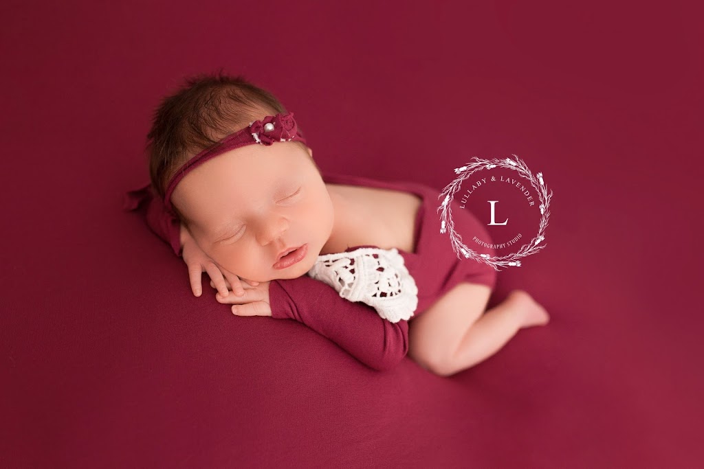 Lullaby and Lavender Photography Studio | 12 Burrell St, Flora Hill VIC 3550, Australia | Phone: 0412 552 391